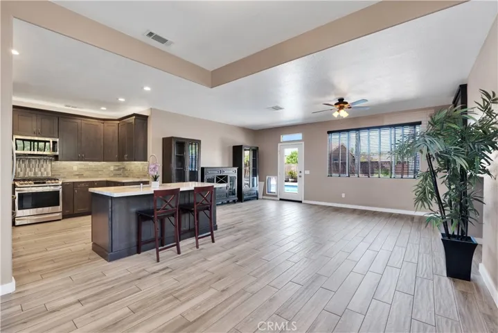Family Room facing kithchen