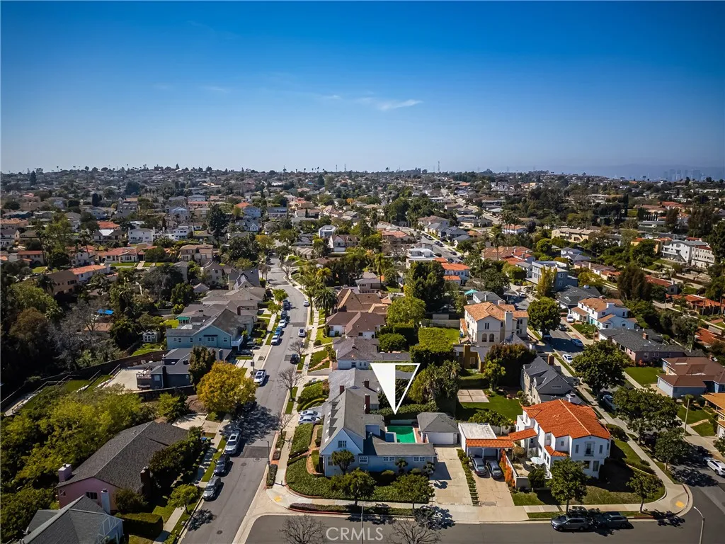 3803 Monteith Drive, Los Angeles, California 90043 home-pic-33