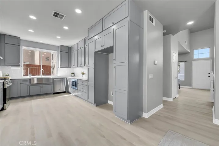 1246 Mirasol Lane, Corona, California 92879