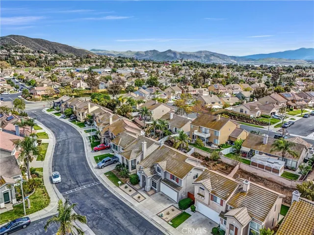 1246 Mirasol Lane, Corona, California 92879