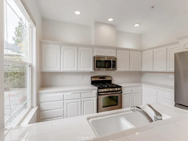 1170 Lexington Court, San Luis Obispo, California 93401