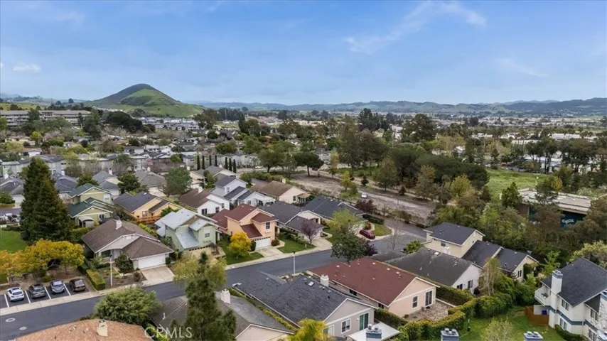 1170 Lexington Court, San Luis Obispo, California 93401