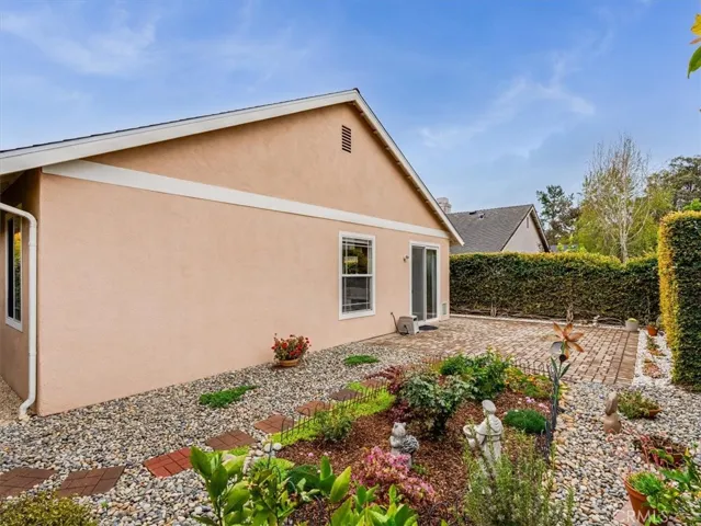 1170 Lexington Court, San Luis Obispo, California 93401