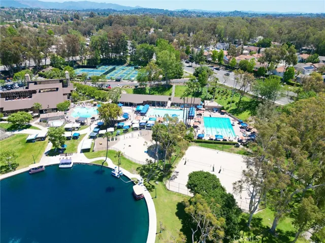 25422 Shoshone, Lake Forest, California 92630