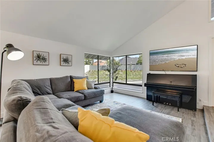 25422 Shoshone, Lake Forest, California 92630