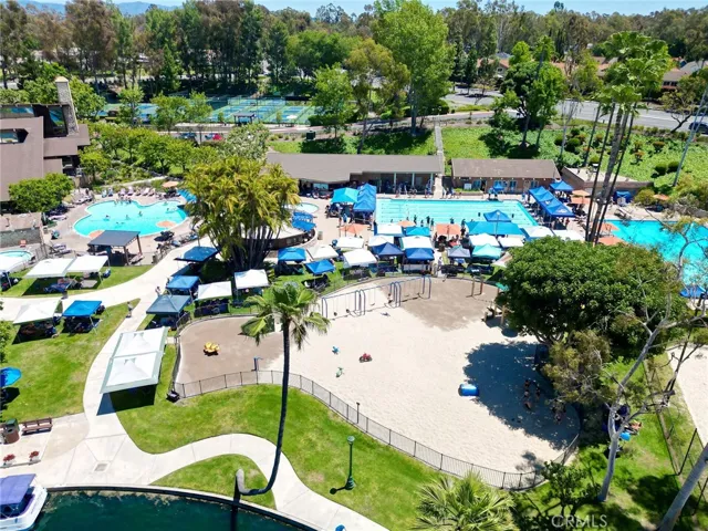 25422 Shoshone, Lake Forest, California 92630