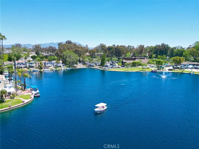 25422 Shoshone, Lake Forest, California 92630