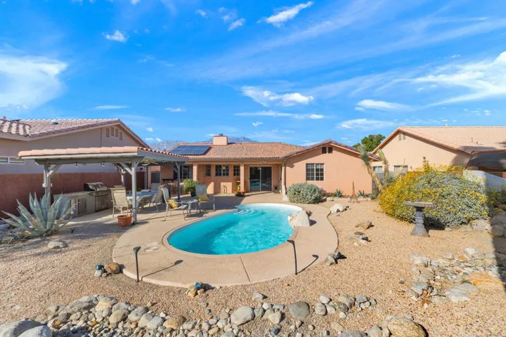 16-web-or-mls-8M4A0999