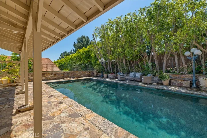 1836 Peninsula Verde Drive, Rancho Palos Verdes, California 90275