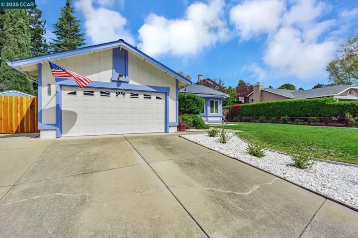 210 Marti Marie Ct, Martinez, California 94553-3545