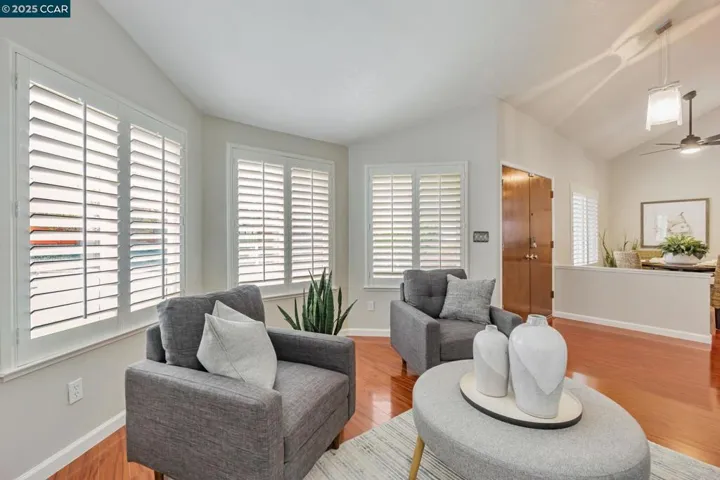 210 Marti Marie Ct, Martinez, California 94553-3545