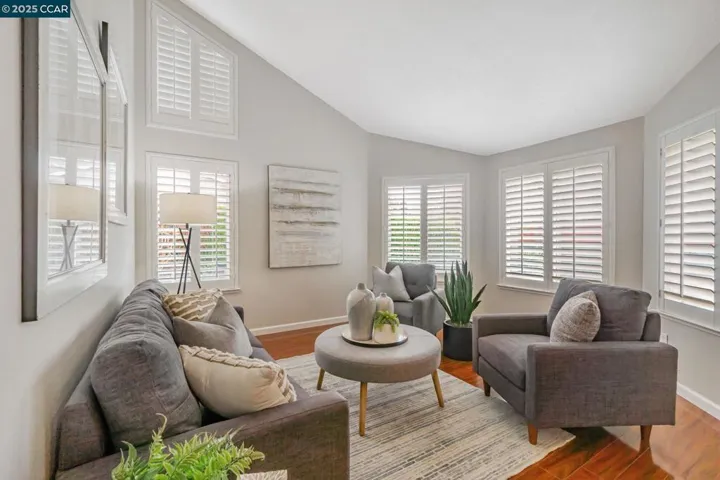 210 Marti Marie Ct, Martinez, California 94553-3545