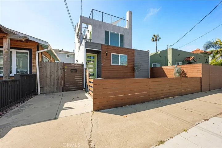2871 Capps Street, San Diego, California 92104