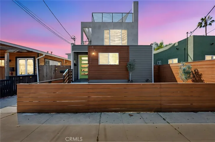2871 Capps Street, San Diego, California 92104