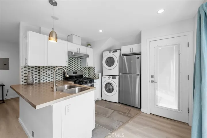 2871 Capps Street, San Diego, California 92104