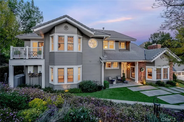 10 Holster Lane, Bell Canyon, California 91307
