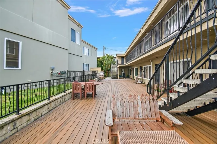 1802 Esplanade, Redondo Beach, California 90277