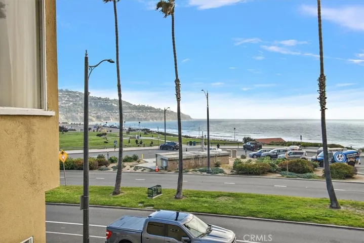 1802 Esplanade, Redondo Beach, California 90277