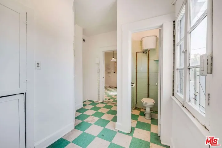 2428 Malabar Street, Los Angeles, California 90033
