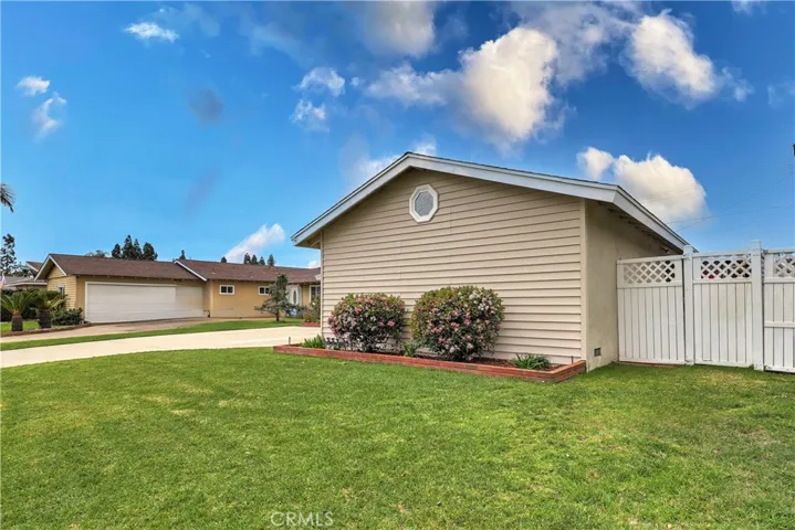 10551 Claudia, Cypress, California 90630