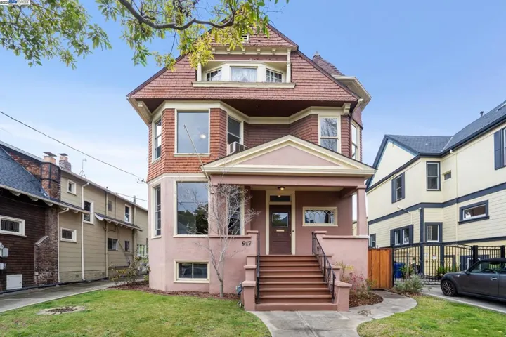917 Chestnut St, Alameda, California 94501