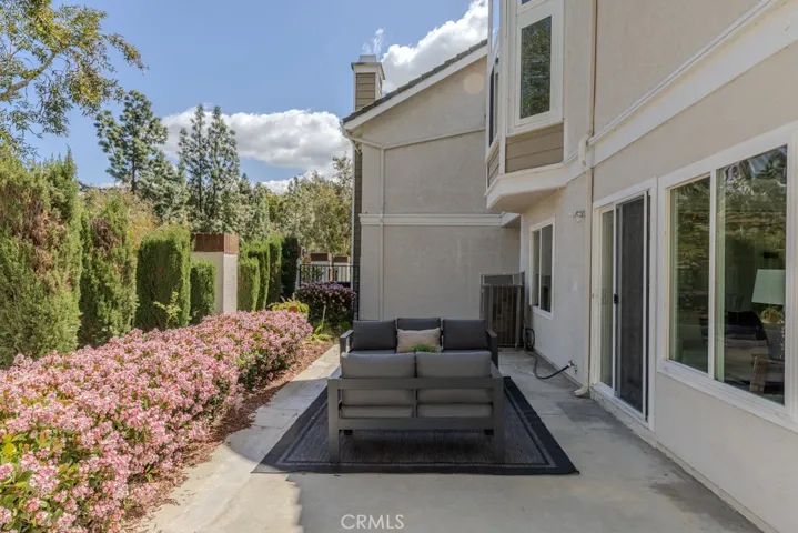 519 S Westford Street, Anaheim Hills, California 92807