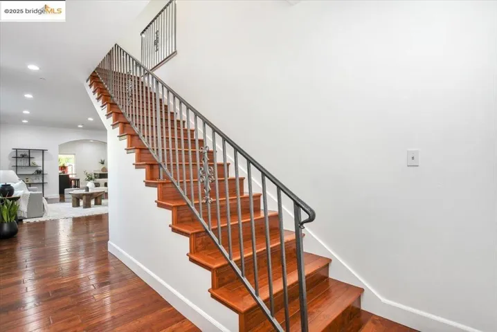 1738 18th Ave, Oakland, California 94606