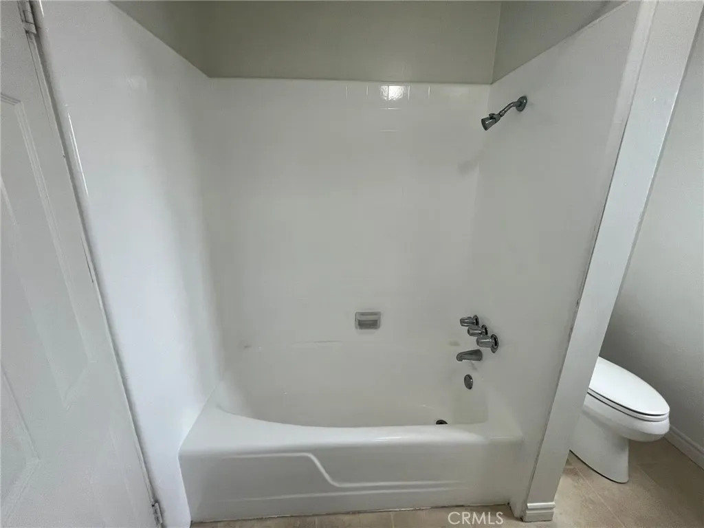 3737 E 2nd Street 201, Long Beach, California 90803 home-pic-16