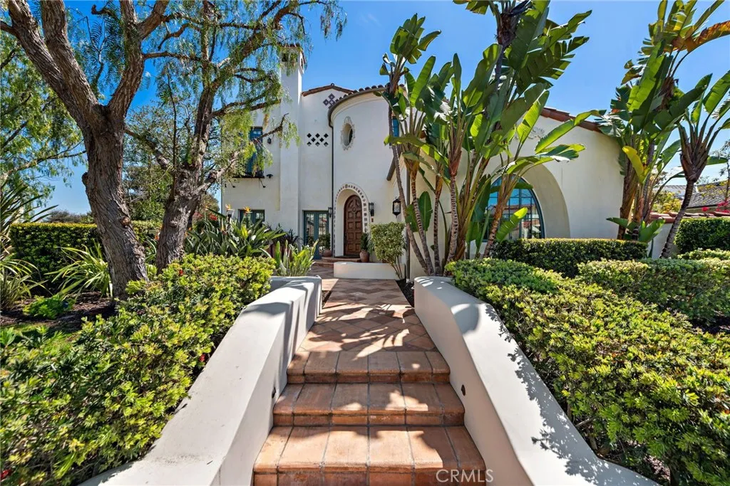 1 Overlook Drive, Ladera Ranch, California 92694 home-pic-58