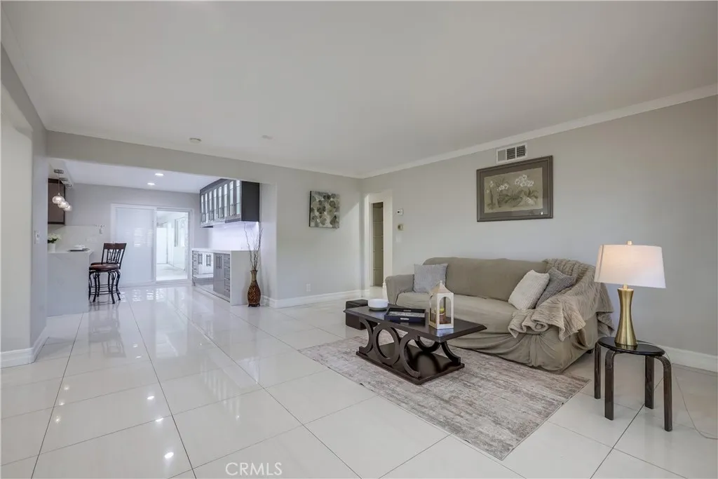 13691 Mcmains Street, Garden Grove, California 92844 home-pic-10