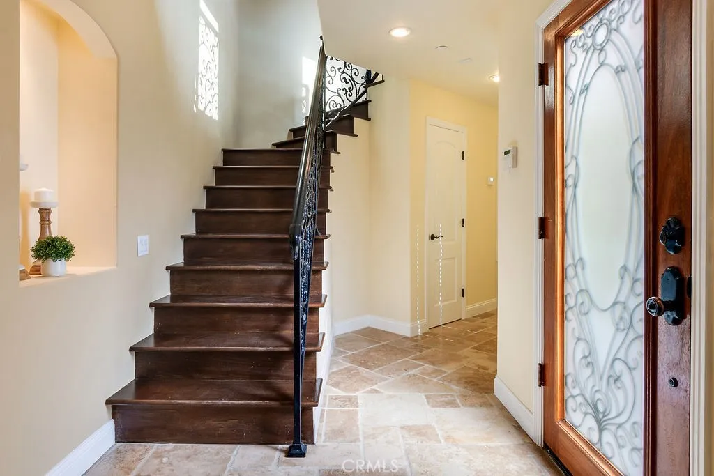 1533 Serpentine Drive, Redlands, California 92373 home-pic-26