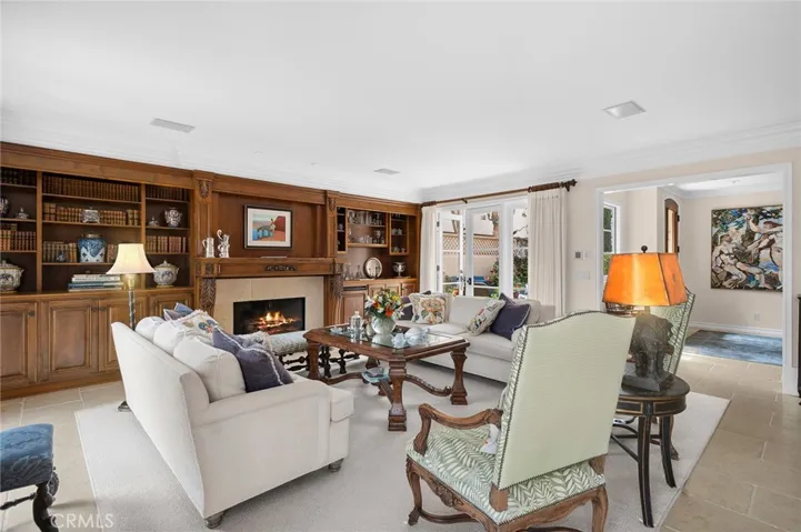 116 Via Trieste, Newport Beach, California 92663