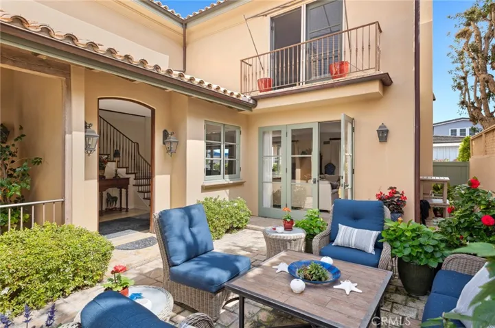 116 Via Trieste, Newport Beach, California 92663