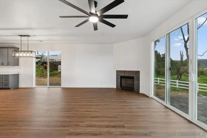 9448 Emerald Grove Ave, Lakeside, California 92040