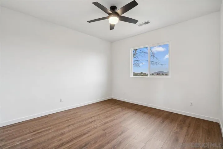 9448 Emerald Grove Ave, Lakeside, California 92040