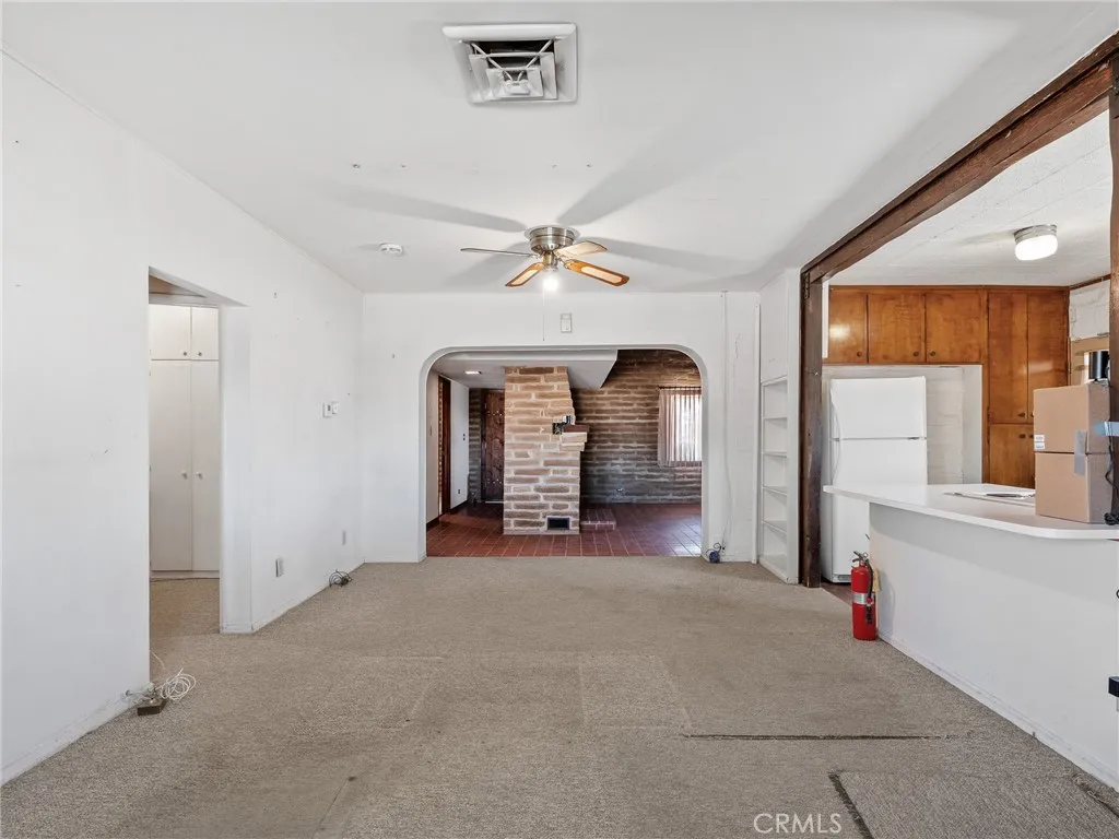 14924 Chamber Lane, Apple Valley, California 92307 home-pic-14