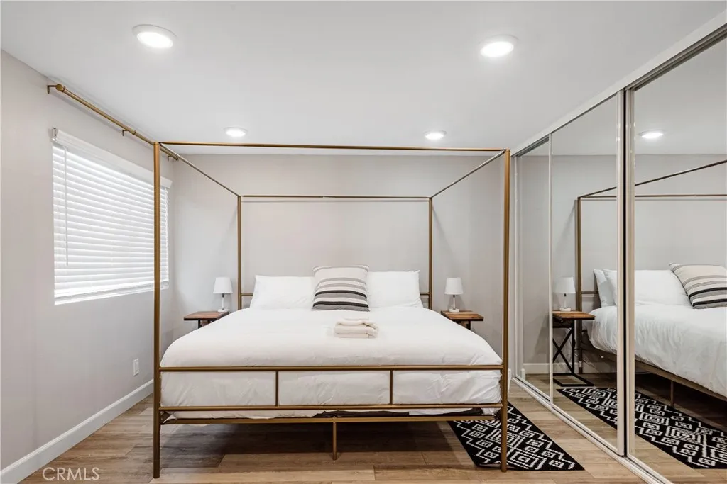 2208 The Strand, Manhattan Beach, California 90266 home-pic-50