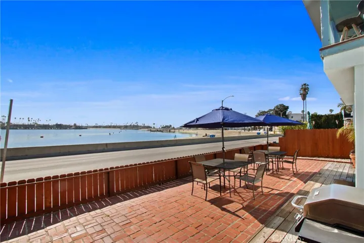 111 Bay Shore Avenue, Long Beach, California 90803