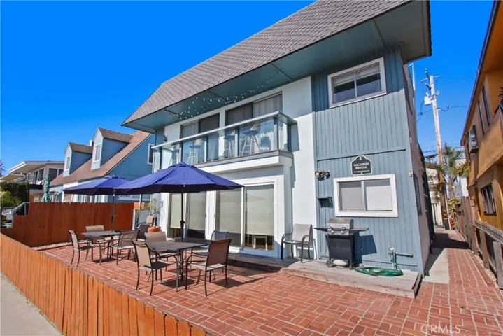 111 Bay Shore Avenue, Long Beach, California 90803