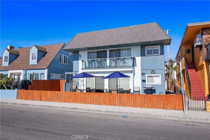 111 Bay Shore Avenue, Long Beach, California 90803