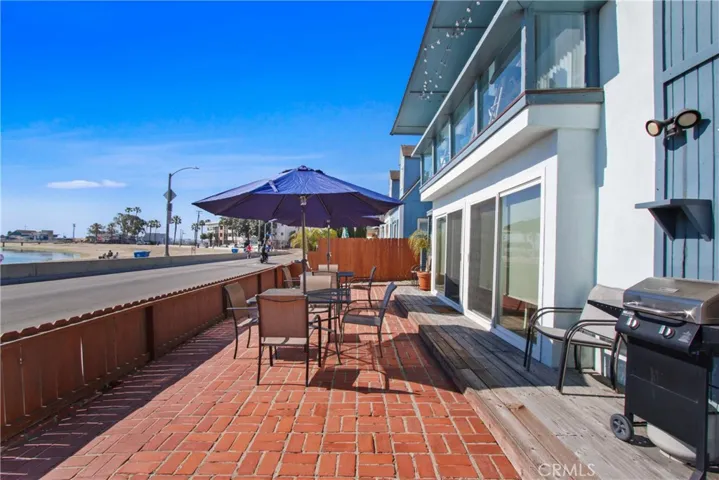111 Bay Shore Avenue, Long Beach, California 90803