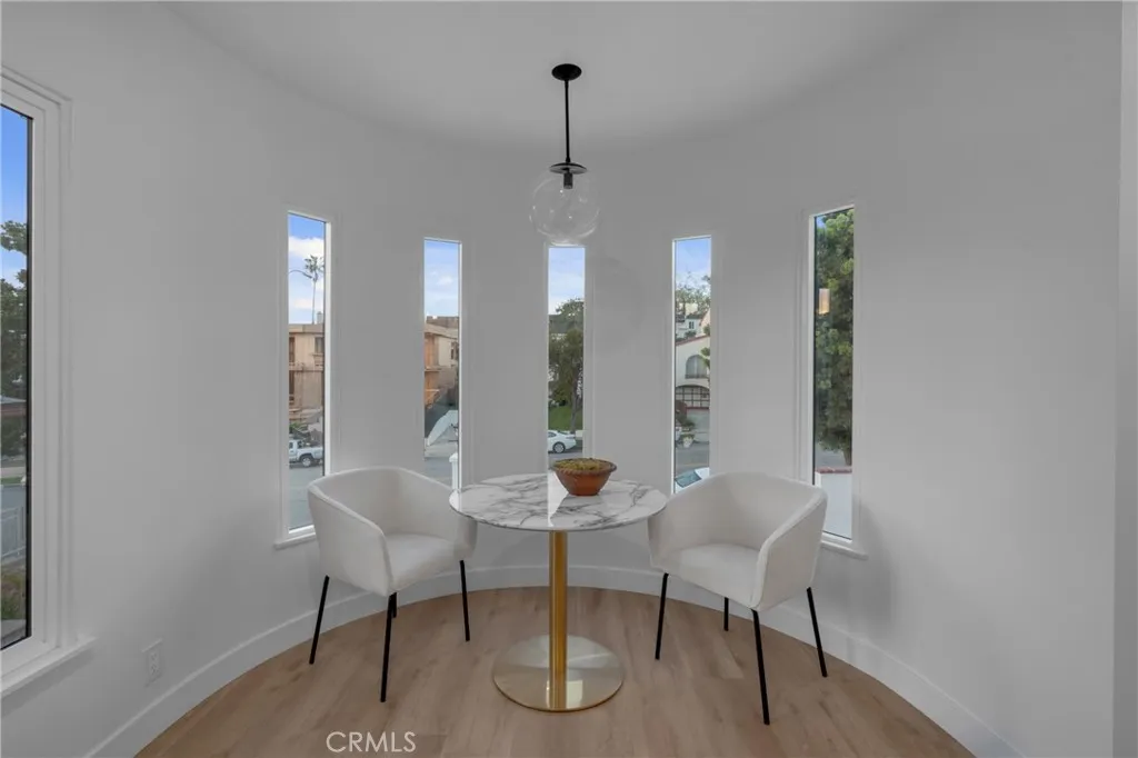 3649 Mount Vernon Drive, View Park, California 90008 home-pic-18