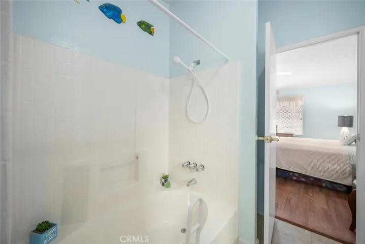 6270 Seabreeze Drive 300, Long Beach, California 90803