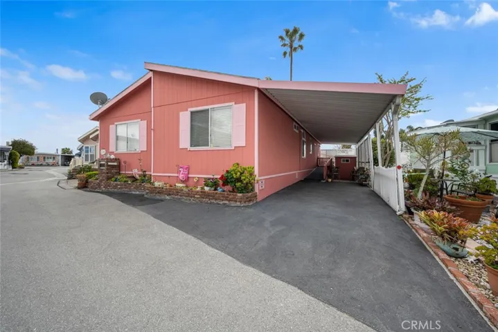 6270 Seabreeze Drive 300, Long Beach, California 90803