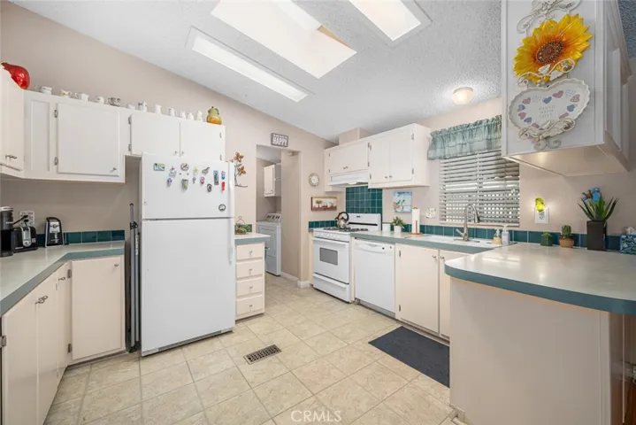 6270 Seabreeze Drive 300, Long Beach, California 90803