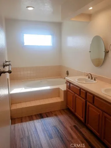 Soaking Tub