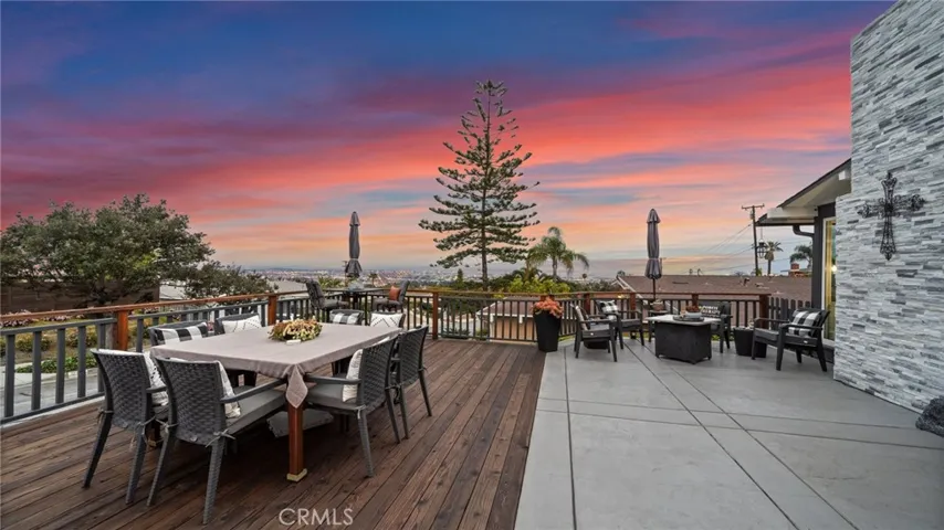 2144 Noble View Drive, Rancho Palos Verdes, California 90275