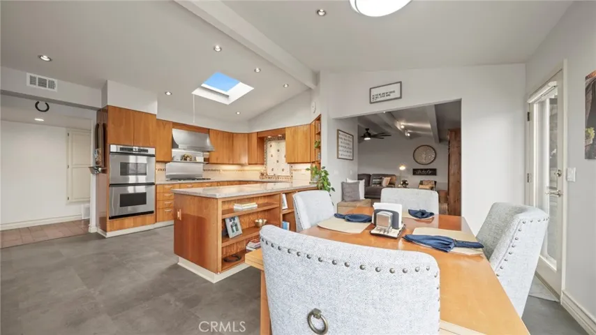 2144 Noble View Drive, Rancho Palos Verdes, California 90275