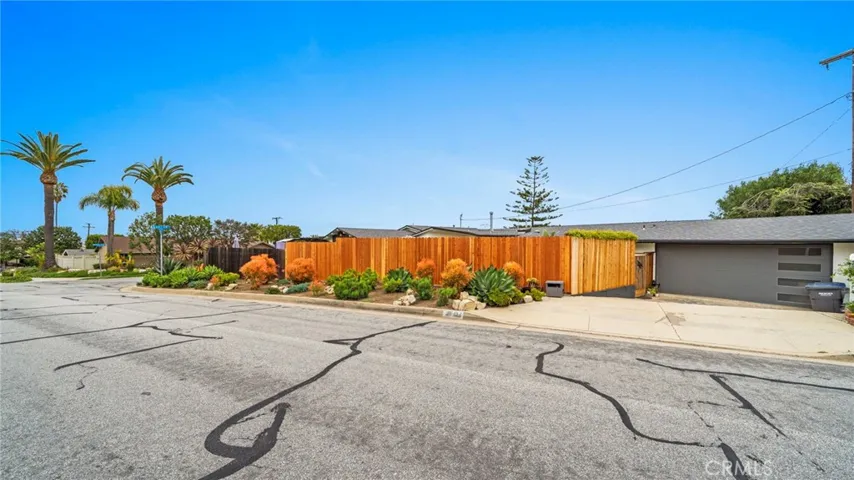 2144 Noble View Drive, Rancho Palos Verdes, California 90275