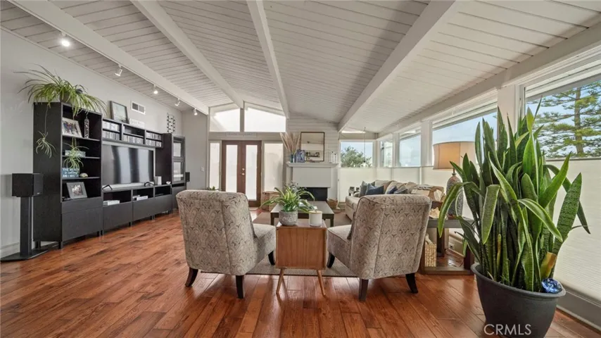 2144 Noble View Drive, Rancho Palos Verdes, California 90275